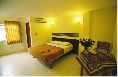 18 Coins Inn 18 Coins Inn