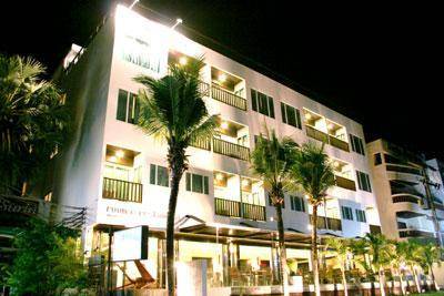Benyada Lodge (Surin beach) Benyada Lodge (Surin beach)