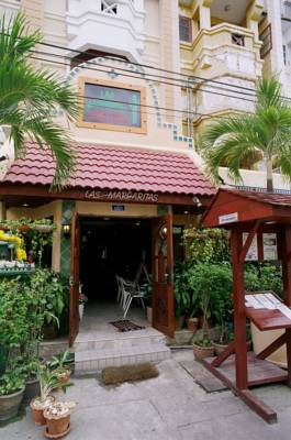 Paradise Inn Paradise Inn