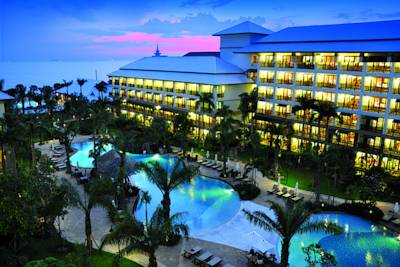 Ravindra Beach Resort & Spa Ravindra Beach Resort & Spa
