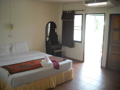 Ya Guesthouse Ya Guesthouse